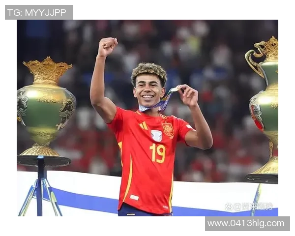 费尔南德斯足球:探索这位天才球员的成长历程与未来潜力 费尔南德斯足球:探索这位天才球员的成长历程与未来潜力